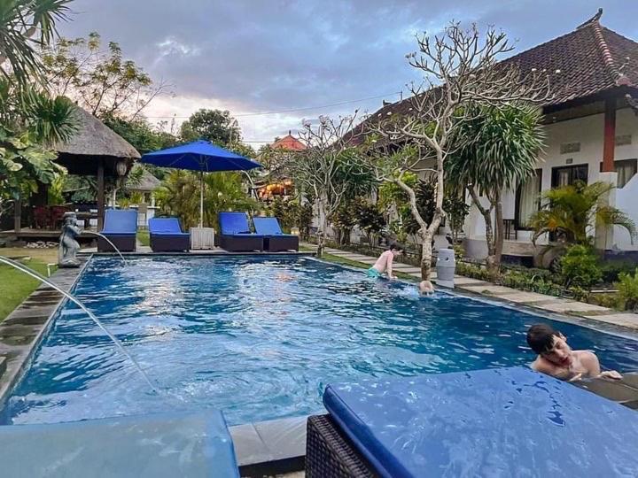 The Well House Hotel Nusa Lembongan  Bagian luar foto