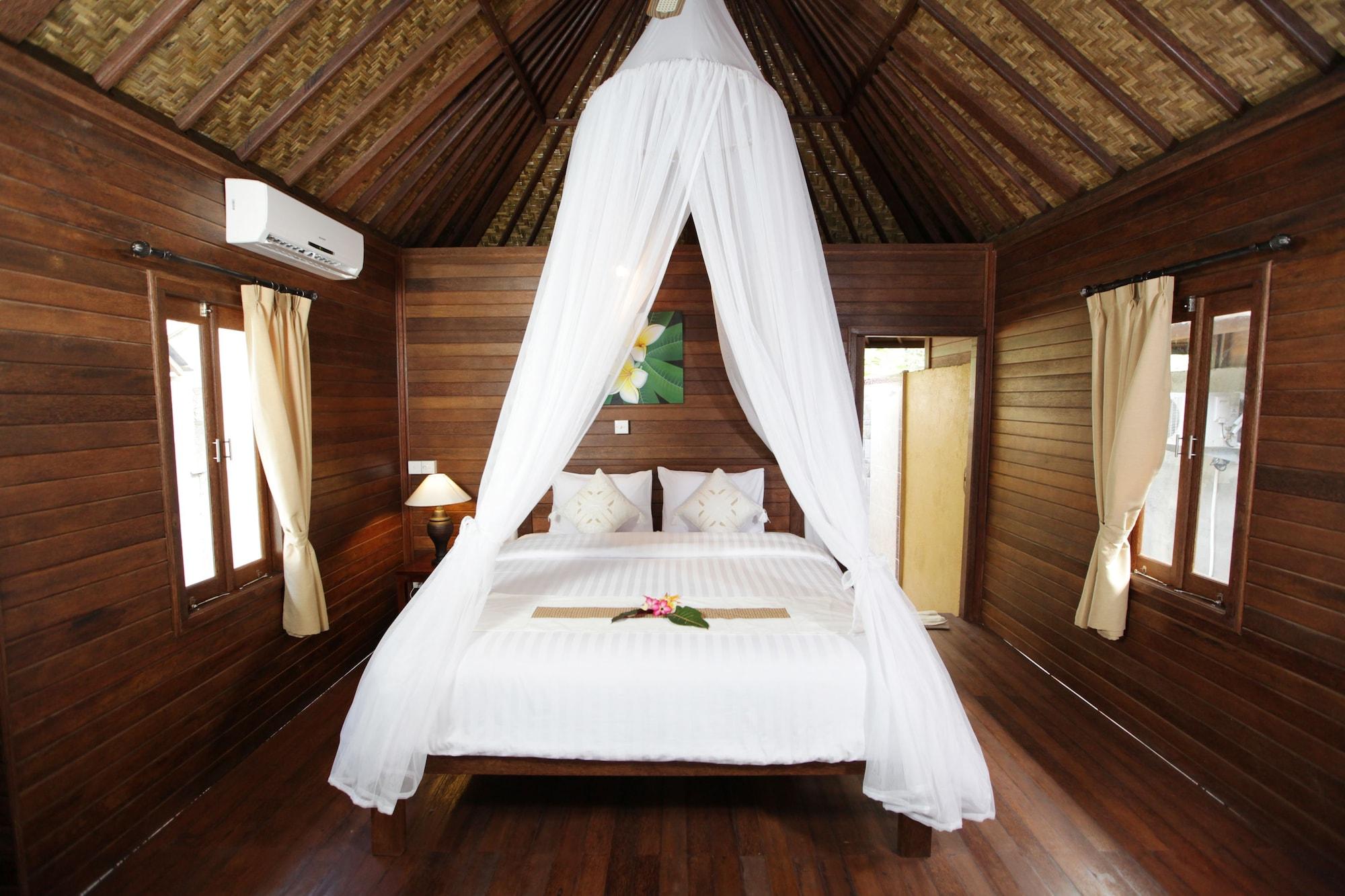 The Well House Hotel Nusa Lembongan  Bagian luar foto