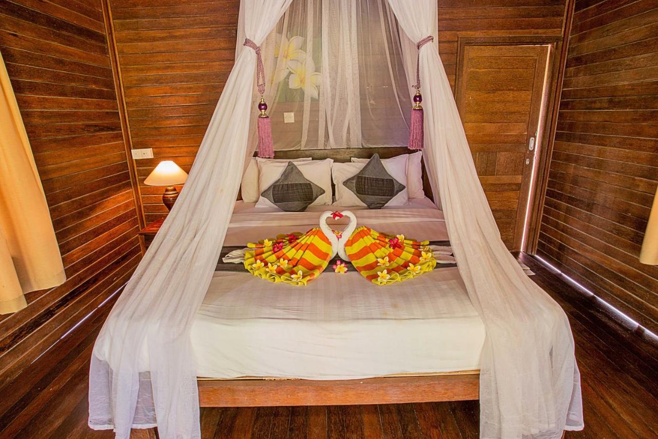 The Well House Hotel Nusa Lembongan  Bagian luar foto
