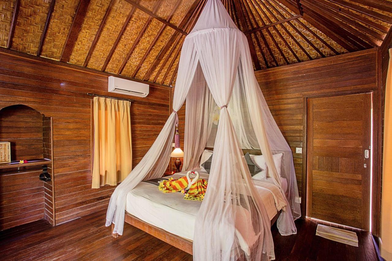 The Well House Hotel Nusa Lembongan  Bagian luar foto